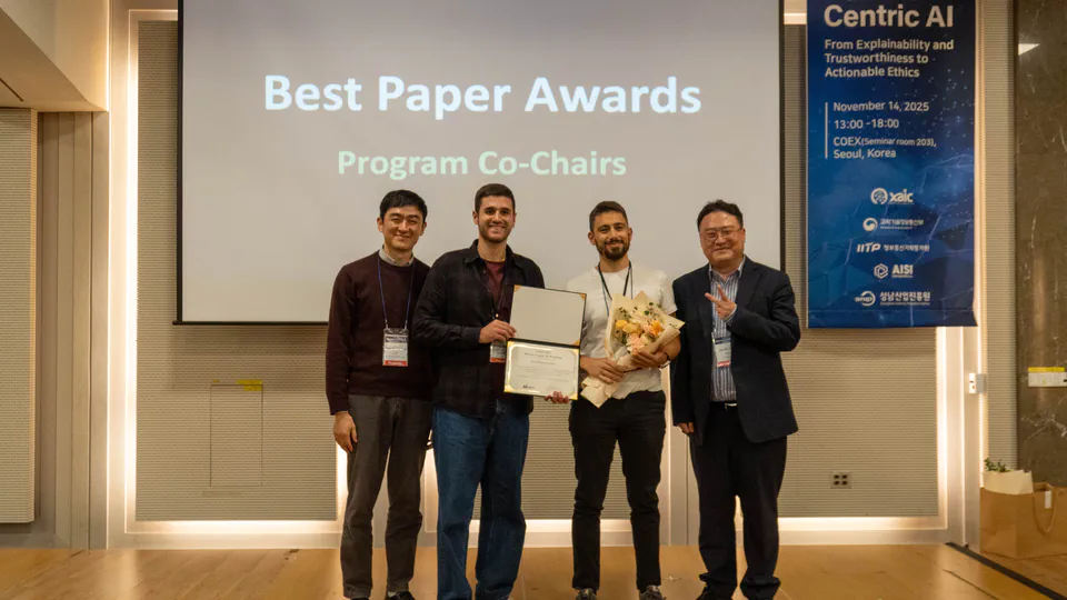 We receive the best paper award at the HCAI Workshop - ACM CIKM 2025